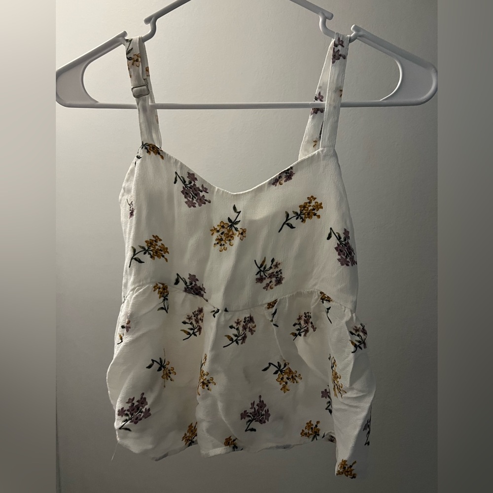 Hollister Floral Peplum tank- XS